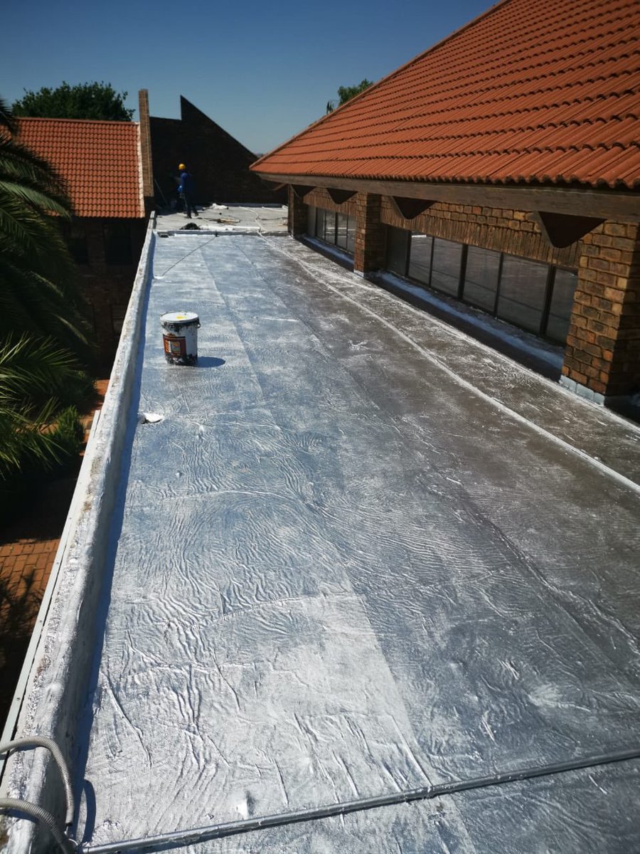 GLOBAL_FUTUREPC's tweet photo. For Roof Repairs & Waterproofing, Contact GFPC On 079 694 1411 📞 📲 & info@gfpc.co.za 📧
We Also Supply Our Own Material If Required 😃 👷🏾♂️
#WednesdayMotivation #Zumatrial #waterproofing #roofing #Zuma #Loadshedding #IWasInFirstYear #DriveHope #GFPC https://t.co/HQo7h3MECJ