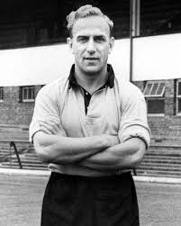 AlanSla90124663's tweet photo. @Mrs_J_Bananas @AllNightShow @Chuck_Strike @JenniferBMorri2 #WolvesToday
February 6th 1924
Billy Wright, one of the greatest players ever to wear The Old Gold was born on this day. He led Wolves to 3 Championships and won 105 England caps. His statue adorns the stand that bears his name at Molineux.
Truly a Wolves and England legend. https://t.co/1kIxBTOApQ