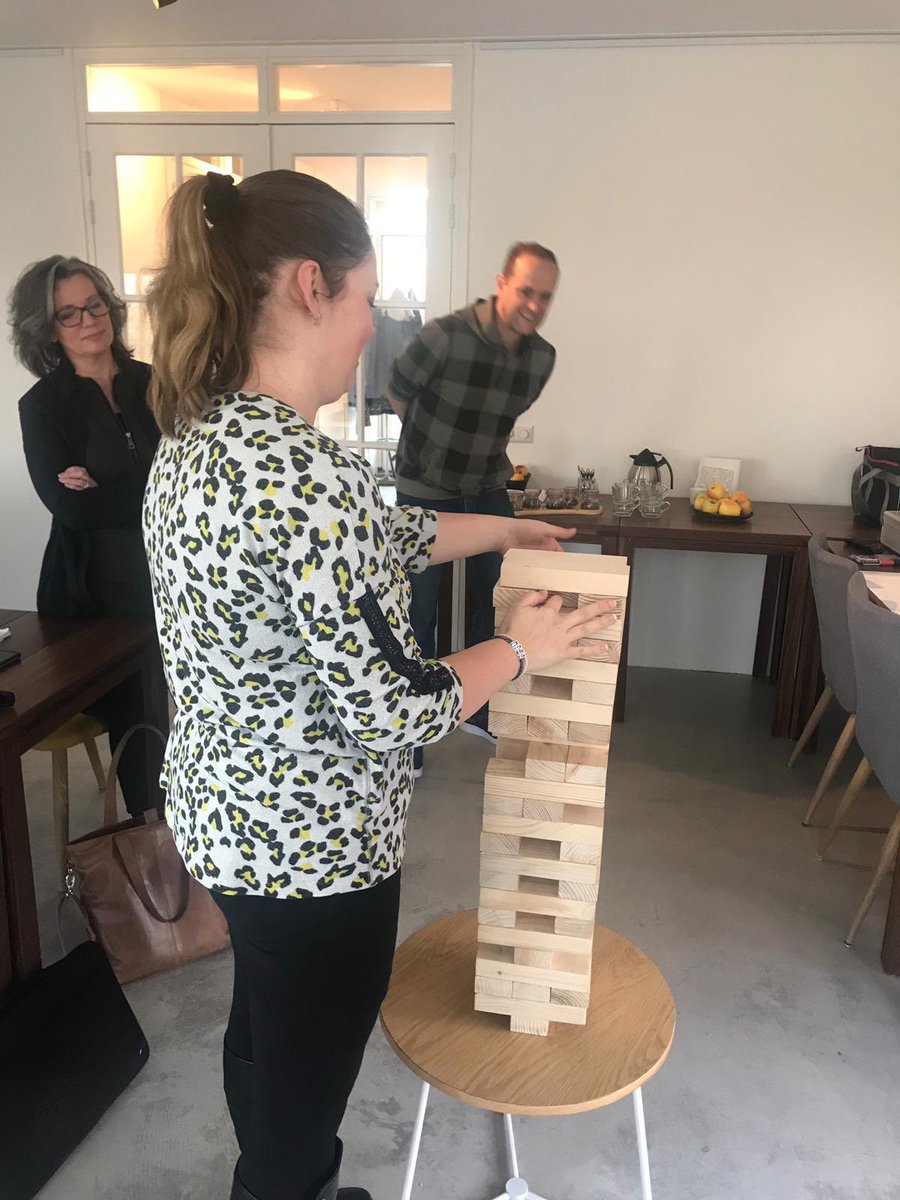 Studiemorgen financiën van start met Jenga