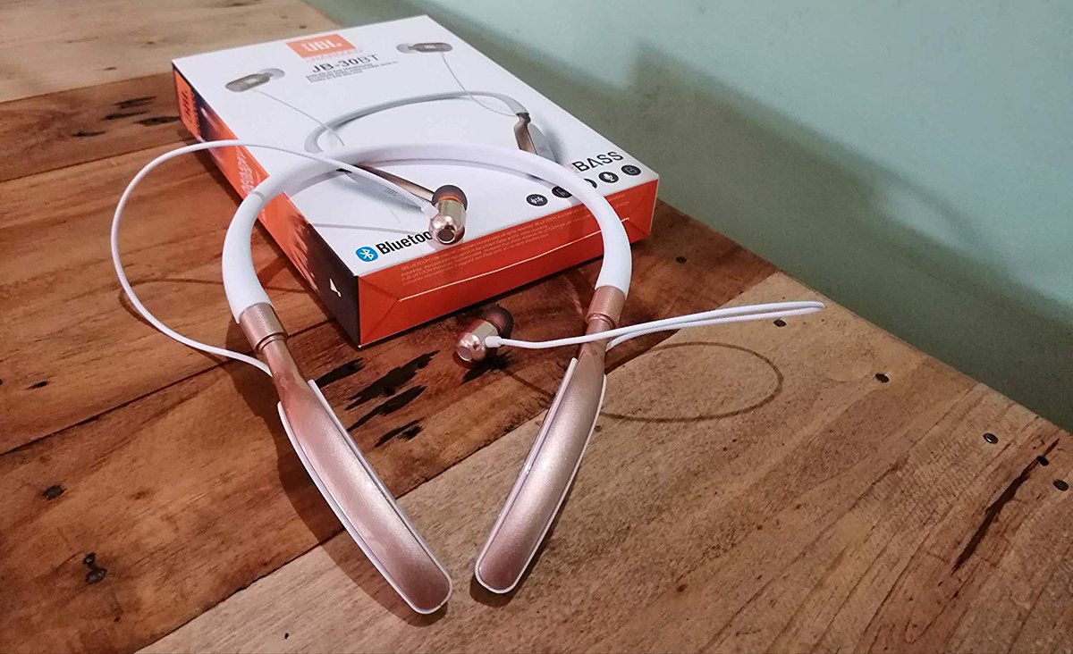 infy_store's tweet photo. 🔥Grab JBL JB 30 Bluetooth Earphones for Cheapest rates🔥 
😲Get Up to 55% OFF😲 
Buy now👉https://t.co/3tya5IIX5h 
Please ❤️RETWEET the Post if you like it❤️ 
#jbl #jblearphones #jblheadphones #jbljb30 #twitter #tweet #tweeted #jblbluetoothearphones #jblbluetoothheadphones https://t.co/ByaQGuZtlQ