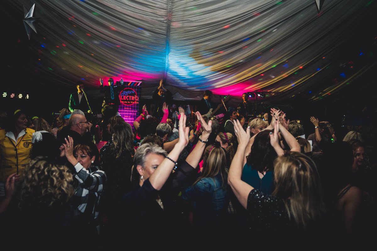 We hope everyone tonight enjoys our SOLD OUT 90s Night!

Have fun and dance the night away...🕺

#WorcestershireHour