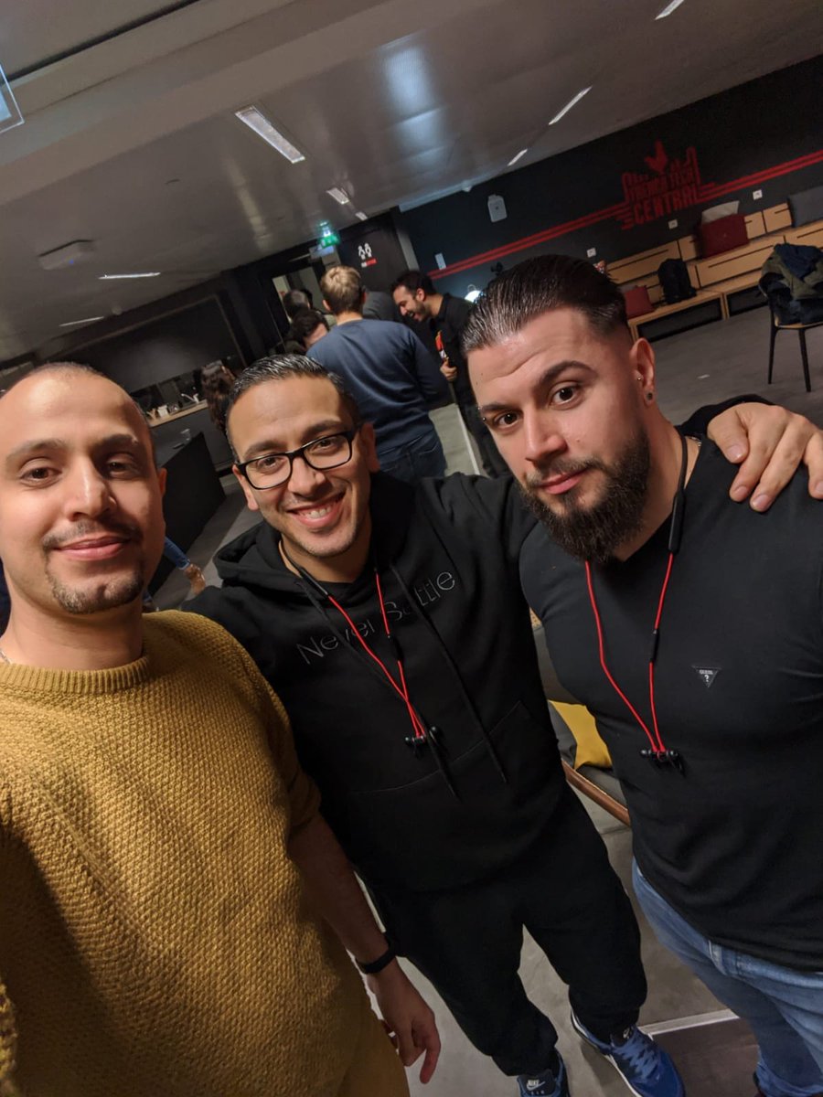 damsyaku's tweet image. Soirée @oneplus_fr pour le OnePlus Concept One
Superbe soirée et quel smartphone ce Concept One 🔥❤️
#OnePlus #OnePlusFrance #Community #OnePlusConceptOne