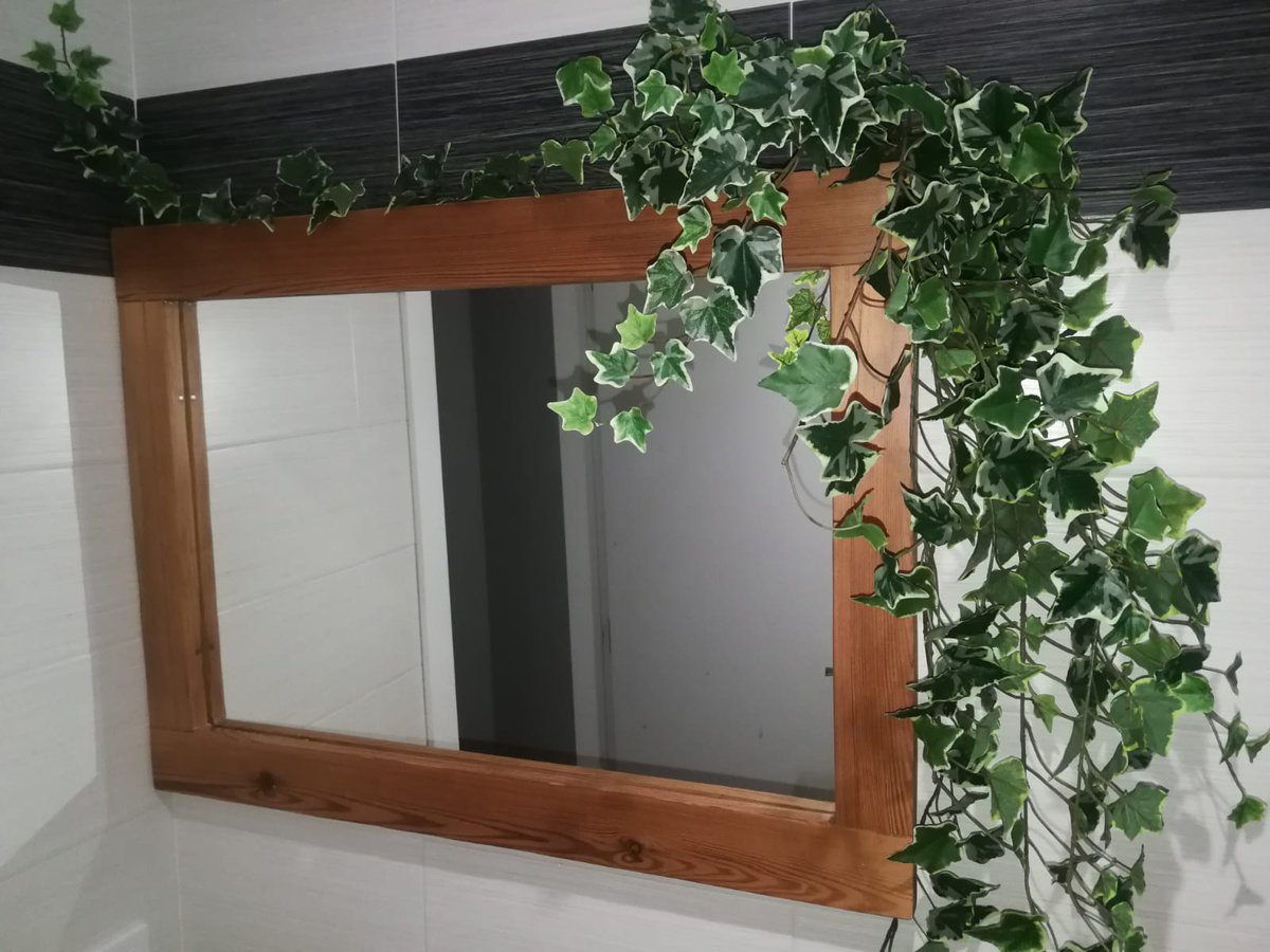 Mercaderribo's tweet photo. Qué os parece el resultado de la #reutilización de madera de mobila de @Mercaderribo para la #decoracion de este #baño?

Gracias a nuestro cliente Sorin por mostrarnos este increíble resultado y seguir contando con #Mercaderribo https://t.co/P9QNIqTmte