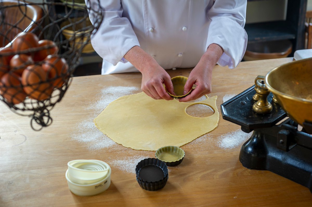 NorfolkPheasant's tweet photo. We've teamed up with @haleshallbarn for our new culinary experiences. Perfect your patisserie and chocolate skills this Spring, with new day masterclasses and luxury weekend stays.
๐ท@jasonbyephoto
#CulinaryExperience #CulinaryMasterclass #Norfolk https://t.co/2kV67yKtsS