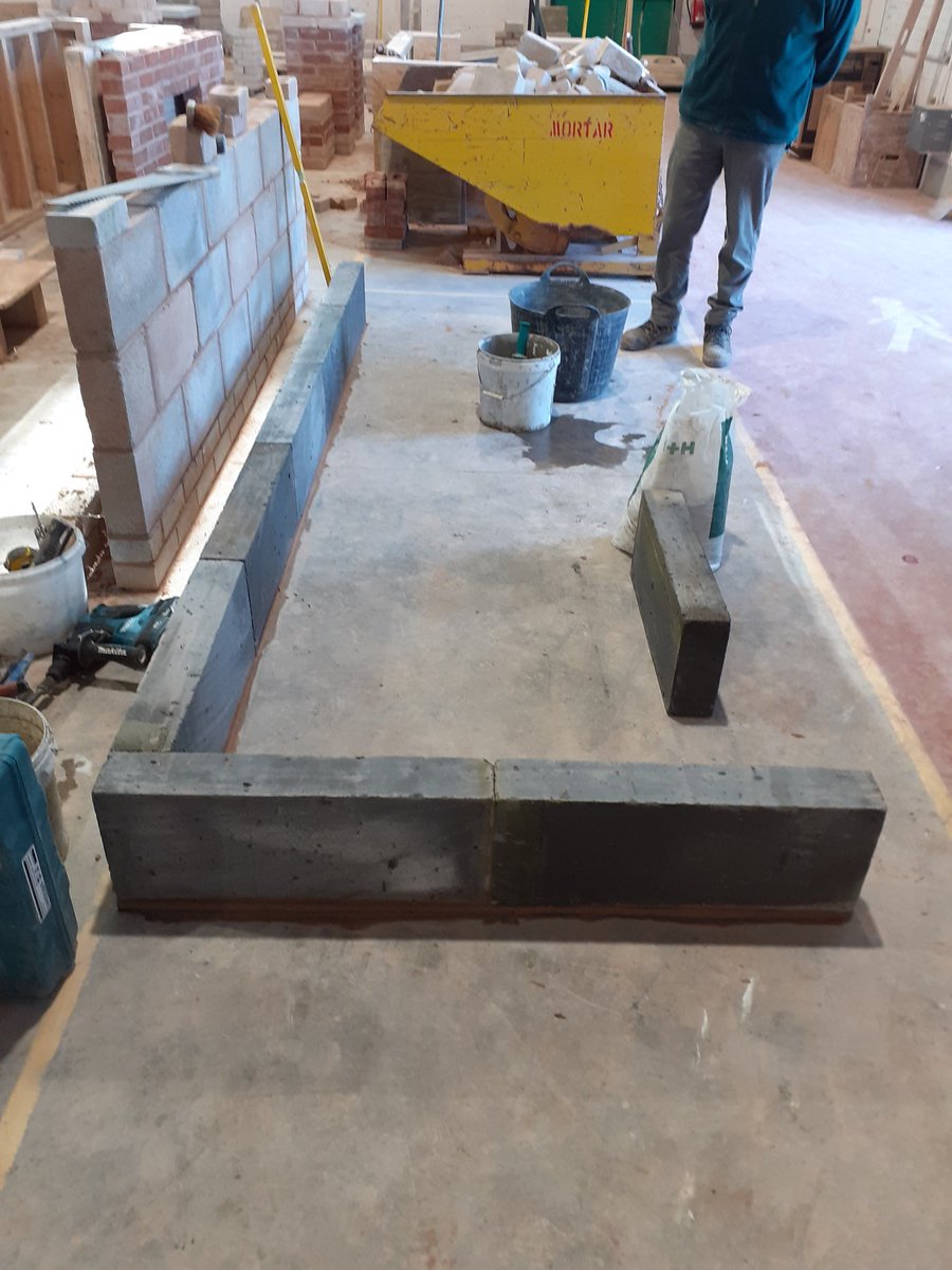 CelconRmmn's tweet photo. Setting up @Reaseheath to demo @CelconBlocks Thin Joint to their students https://t.co/eEMbFpkxhw