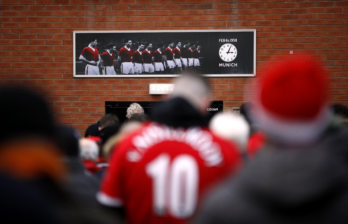 Today is the 62nd anniversary of the Munich air disaster which claimed the lives of 23 people. They won't be forgotten - RIP. #busbybabes #Munich