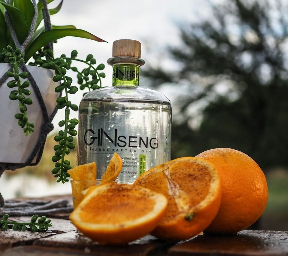 TizzoKt's tweet image. The weekend's forecast :

99% change of Gin 😊

Get your bottle of GINseng @only 349 🔥
Inbox for your order 😉
#DriveHope #IWasInFirstYear #ReasonYouGottaChooseMe #AskAMan #ThursdayThoughts @djsbu #DJSBU  #VaalTriangle
 #ThursdayMotivation