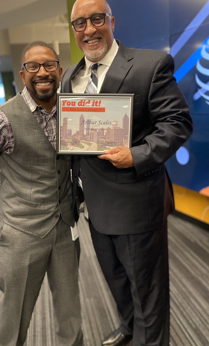 AtlantaMobility's tweet photo. Congratulations to the Atlanta ISM 2019 AT&T Summit Winners #LifeAtATT #CallCenterChronicles @Artnupe @ExtraordinaryVC https://t.co/d3QL93tvuL