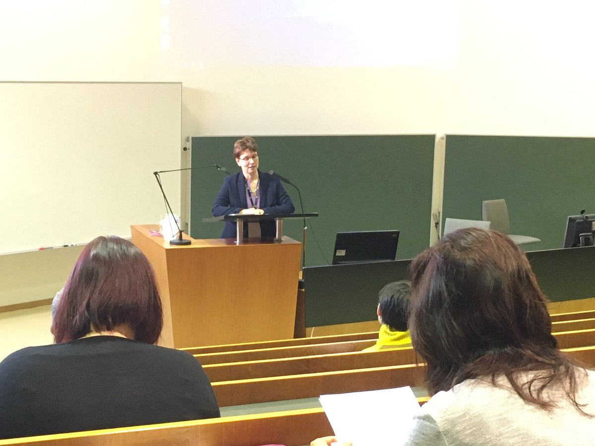 Anne Laajalahti (@annelaajalahti) on Twitter photo Ensimmäinen #VAKKI-symposium pidettiin neljäkymmentä vuotta sitten! Vaasan yliopiston vararehtori <a href="/AnnukkaJokipii/">Annukka Jokipii</a> ja <a href="/VAKKIry/">VAKKI ry</a>:n puheenjohtaja, professori Merja Koskela (<a href="/MeKriKo/">Merja Koskela</a>) avasivat juuri #VAKKI2020-symposiumin aiheena #työelämä:n #viestintä. Kiinnostavaa! <a href="/univaasa/">University of Vaasa</a> Ensimmäinen #VAKKI-symposium pidettiin neljäkymmentä vuotta sitten! Vaasan yliopiston vararehtori <a href="/AnnukkaJokipii/">Annukka Jokipii</a> ja <a href="/VAKKIry/">VAKKI ry</a>:n puheenjohtaja, professori Merja Koskela (<a href="/MeKriKo/">Merja Koskela</a>) avasivat juuri #VAKKI2020-symposiumin aiheena #työelämä:n #viestintä. Kiinnostavaa! <a href="/univaasa/">University of Vaasa</a>