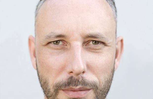 5 Minutes with… Dave Brady. The <a href="/ColensoBBDO/">Colenso BBDO</a> creative director chats about making fried crickets for Tiger Beer, making milk cool with X-Ray casts and customising motorbikes

bit.ly/2H0lfO4