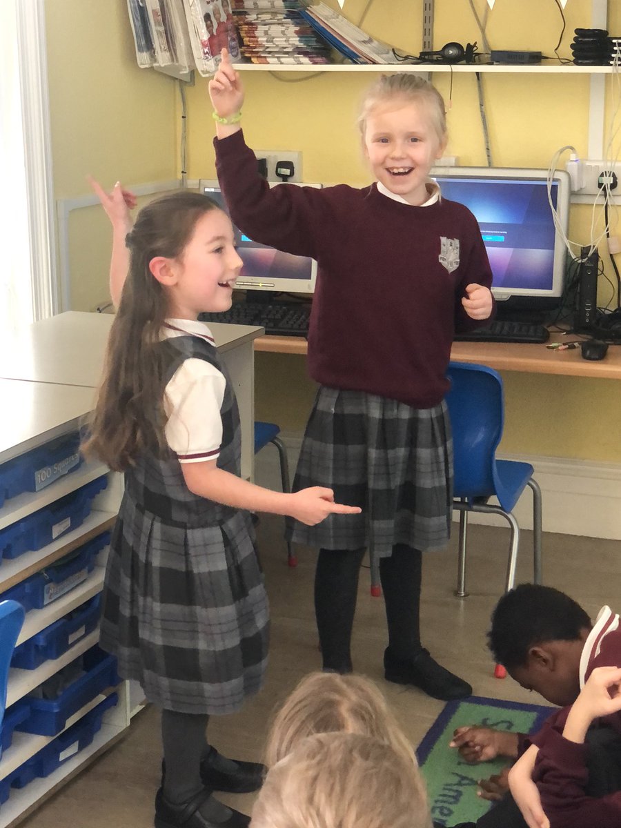 TrudyGolding1's tweet photo. Year 2 are performing poetry to the class today. https://t.co/UaFDEMja97