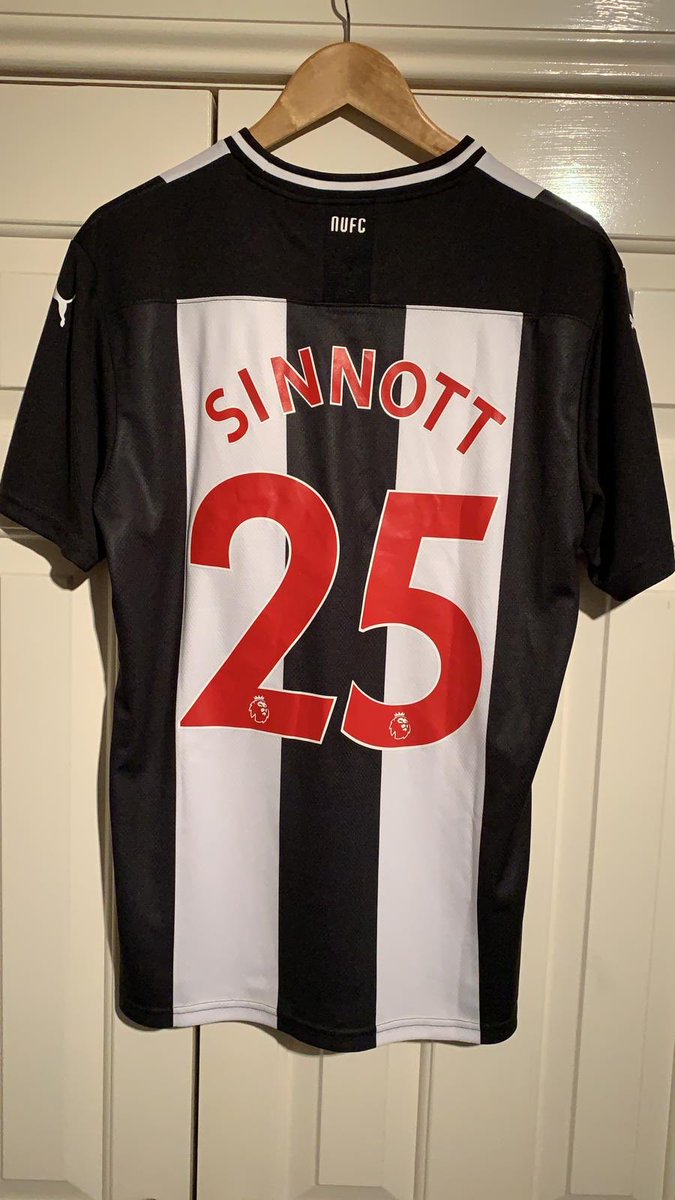 AuctionForJordan tweet media