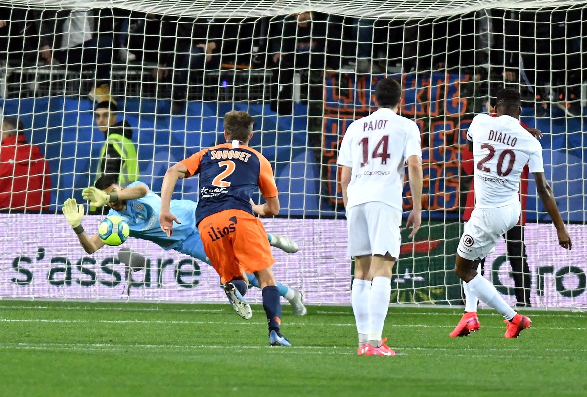 FC Metz ☨ tweet media