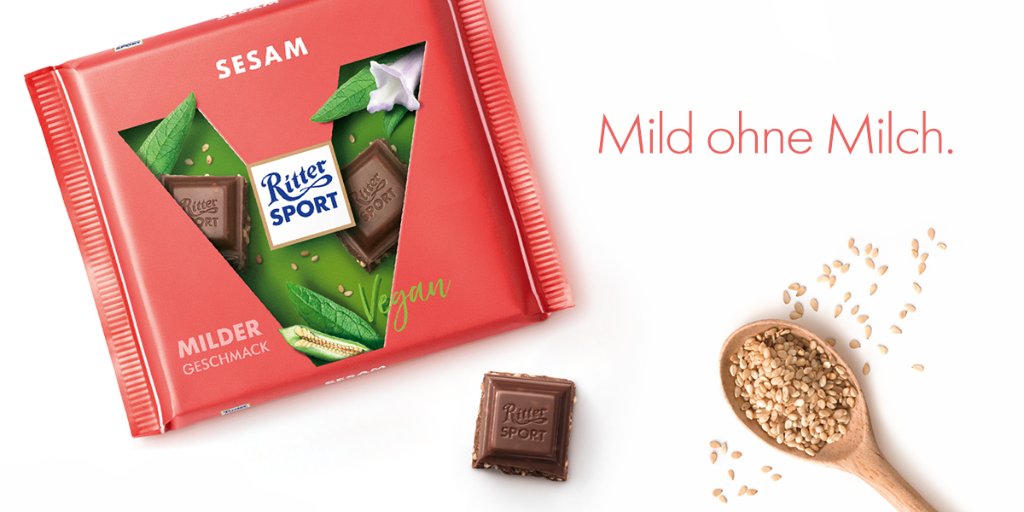 RITTER_SPORT_DE's tweet photo. Die Sesam komplettiert ab sofort unser veganes Schoko-Trio und hat es in sich! 🍫🤤 Was an ihr so besonders ist, verraten wir euch hier:
https://t.co/nBwJr0N61n #schoVolutionär #veganeSesam #rittersport https://t.co/h1IqDC6iRl