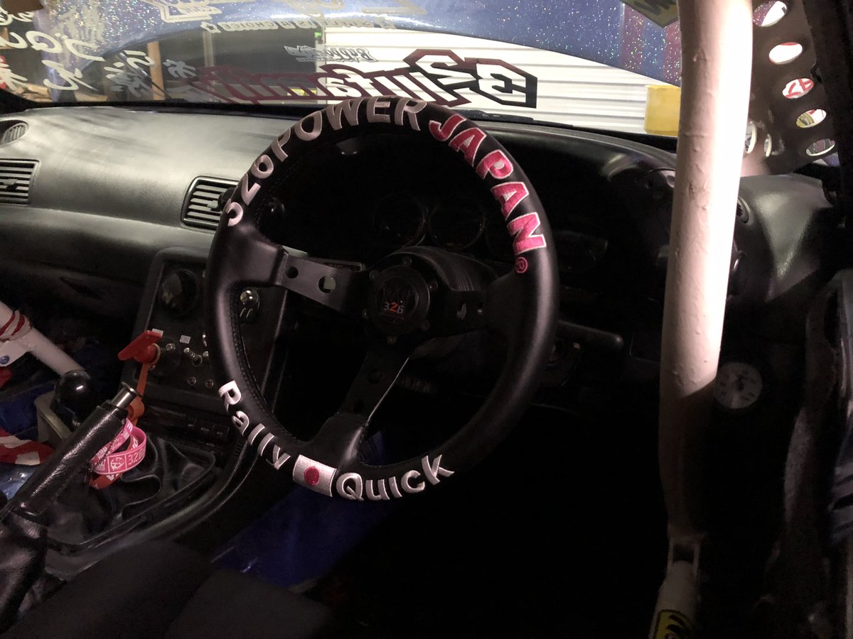 326power ステアリング ラリークイック φ32.6 めちゃカッコイイ