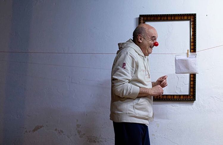 laPerfidaCia's tweet photo. "Esquerda o com passar un diumenge a la tarda veient com es suïcida un Alka-Seltzer mentre et talles les ungles del peu"

📅 Del 14 de febrer a l’1 de març

📍Espai Enjòlit (c. Portal nou, 30)

🎟 Reserva entrades a 
laperfidacia@gmail.com https://t.co/bIoqNsJ0x8