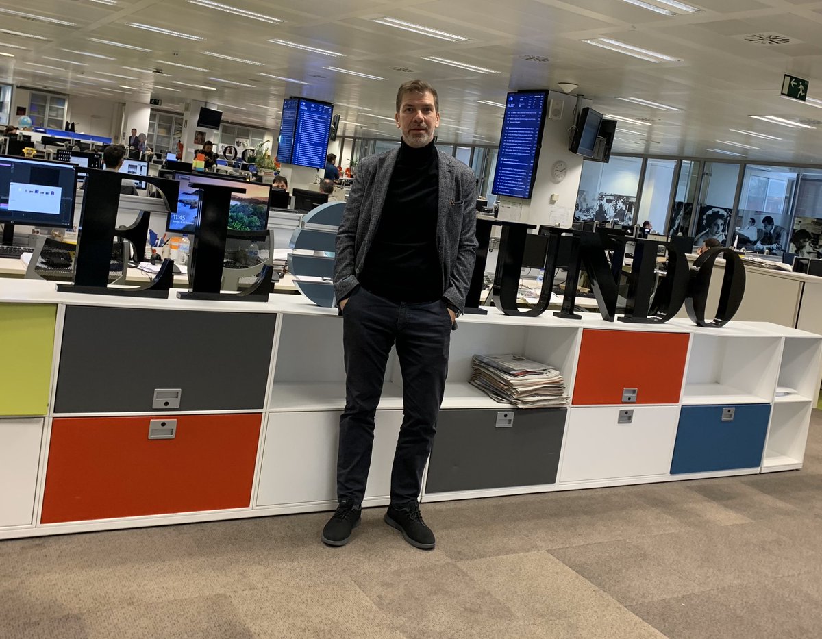 “Hay que volver a retomar la confianza con los lectores”

Ya puedes leer todo lo que nos contó <a href="/PepeCerezo/">Pepe Cerezo</a> a su paso por <a href="/elmundoes/">EL MUNDO</a> ➡️ elmundo.es/elmundo/encuen…