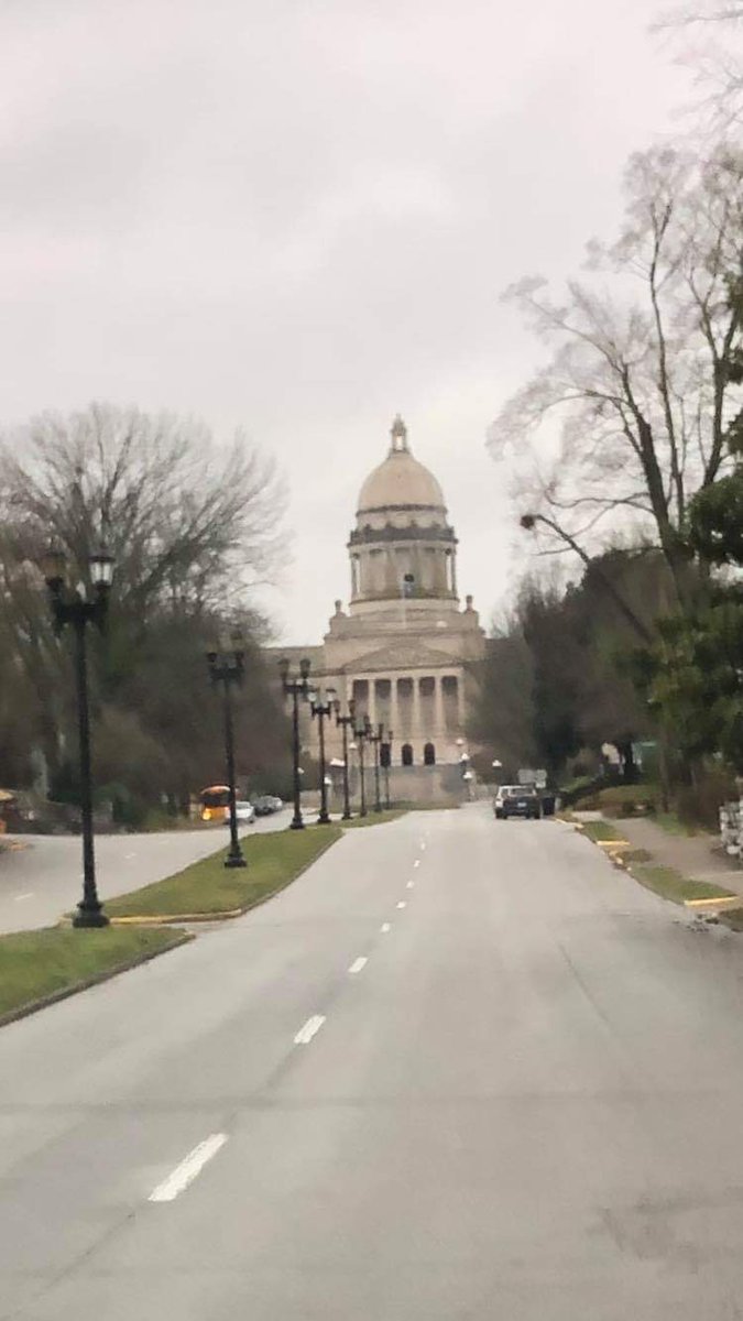 kyblueblood's tweet image. Getting ready to meet with legislators at the Capitol.
#Frankfort
#KPIP