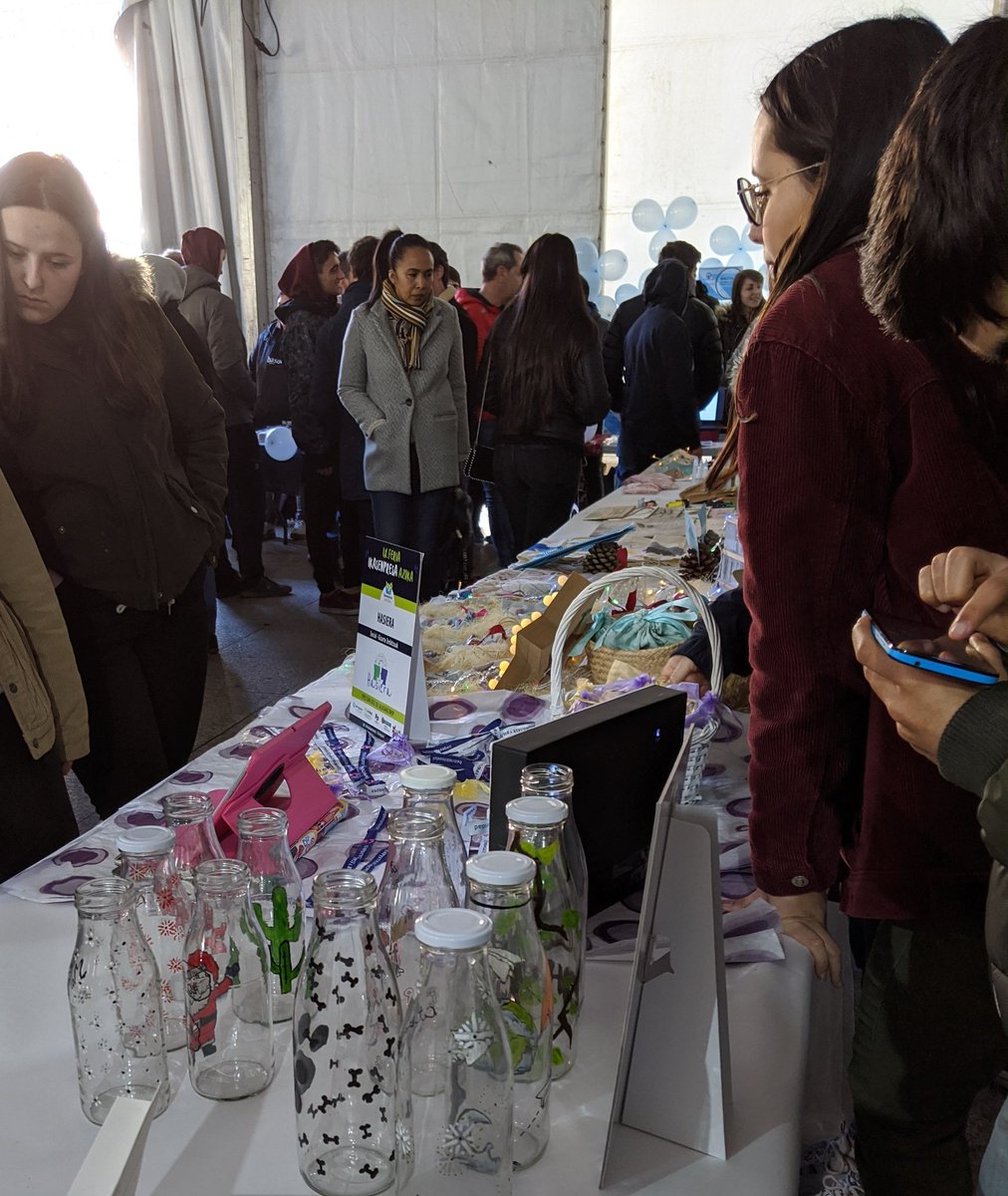 ethoscoopsjc's tweet photo. La #feria de #eibar organizada por @tknika @Ekingune ha sido todo un éxito. 🎉

Hemos podido ver grandes proyectos de alumnos de #fp que nos han dejado con la boca abierta. Desde #ethos queremos agradecer a la organización, la oportunidad de estar aquí 👣✅

#ikasenpresa https://t.co/RB6guMtEk7