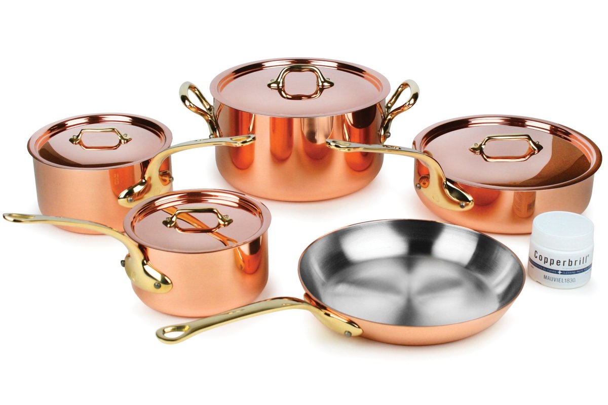 Copper is one of the best conductors of heat. It cools down and heats up quickly. This is one of the things to look for in a pot or pan. An even heat is key for best results. They're stunning to look at too. Problem? They're a pain to clean & polish, they dent easily, expensive