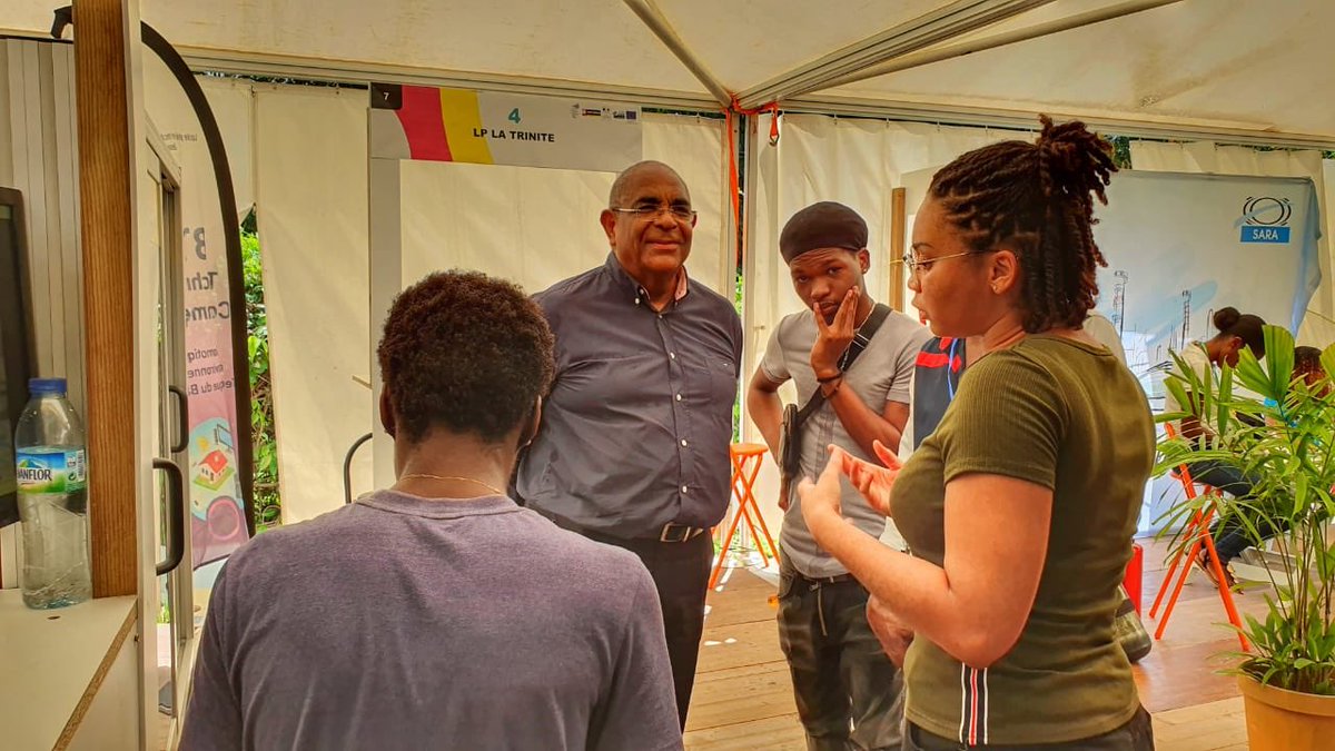 CTM_Martinique's tweet image. #FORMEO 

Le Conseiller Exécutif et le Recteur de l’@acmartinique font le tour des stands