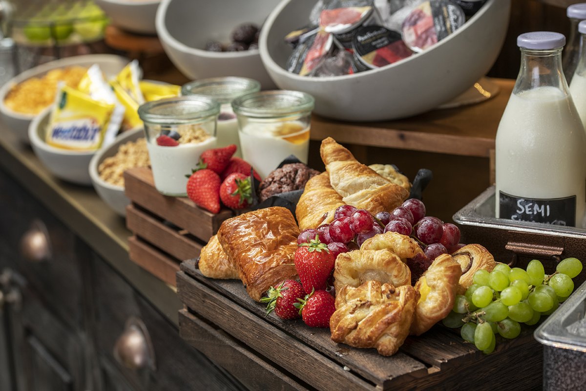 GiftVoucherBril's tweet image. Looking for a Valentine’s gift that you can share 😉 why not opt for the Sunday stopover @BeadnellTowers 💤

Extend the weekend, enjoy dinner bed and breakfast in a cosy room. £199 for two.

bit.ly/BeadnellSunday…

#sundaystay #beadnelltowers #Northumberland