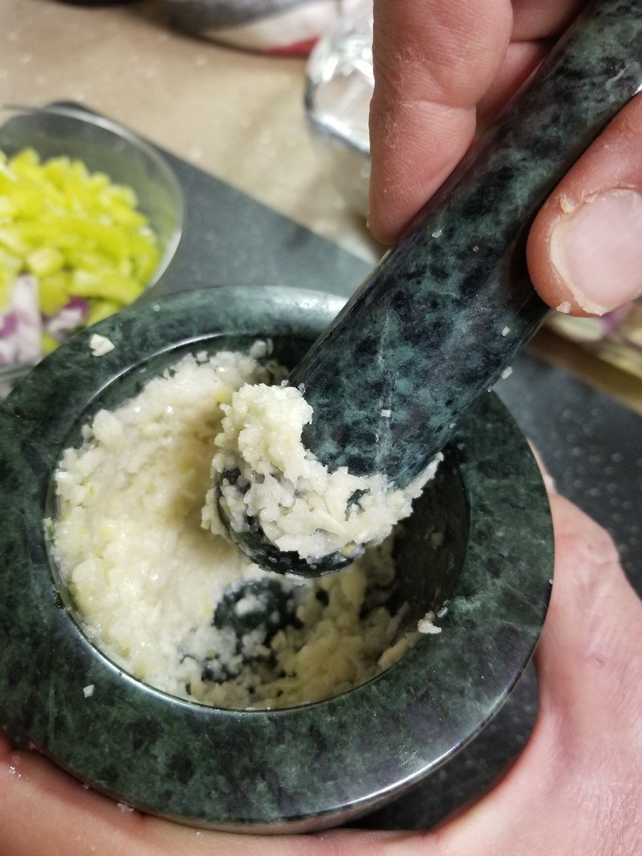 CulinaryKisses's tweet image. Pics from one of our hands on Cuban cooking classes. Swipe to see the final dishes. Menu: Pork steak, black beans, rice, &amp;amp; flan. We also offer Live Virtual Interactive Cooking Classes. Message us for details. #culinarykisses #ChefAngelaMichelle #learnhowtocook #cookingclass #cuba