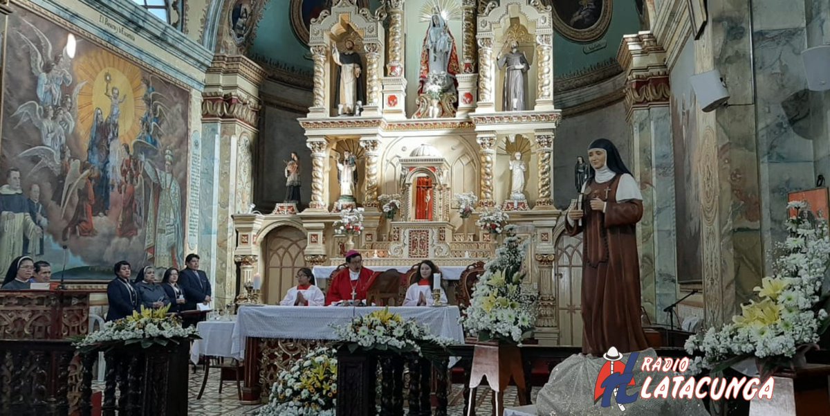 radiolatacunga's tweet photo. #NotiEclesial 👉 La mañana de este jueves 6 de febrero de 2020, se celebró la eucaristía por el inicio del Jubileo de la Beata Madre María  Encarnación Rosal; fundadora de la Congregación de las Hermanas Bethlemitas. https://t.co/m1Oxmio6cy