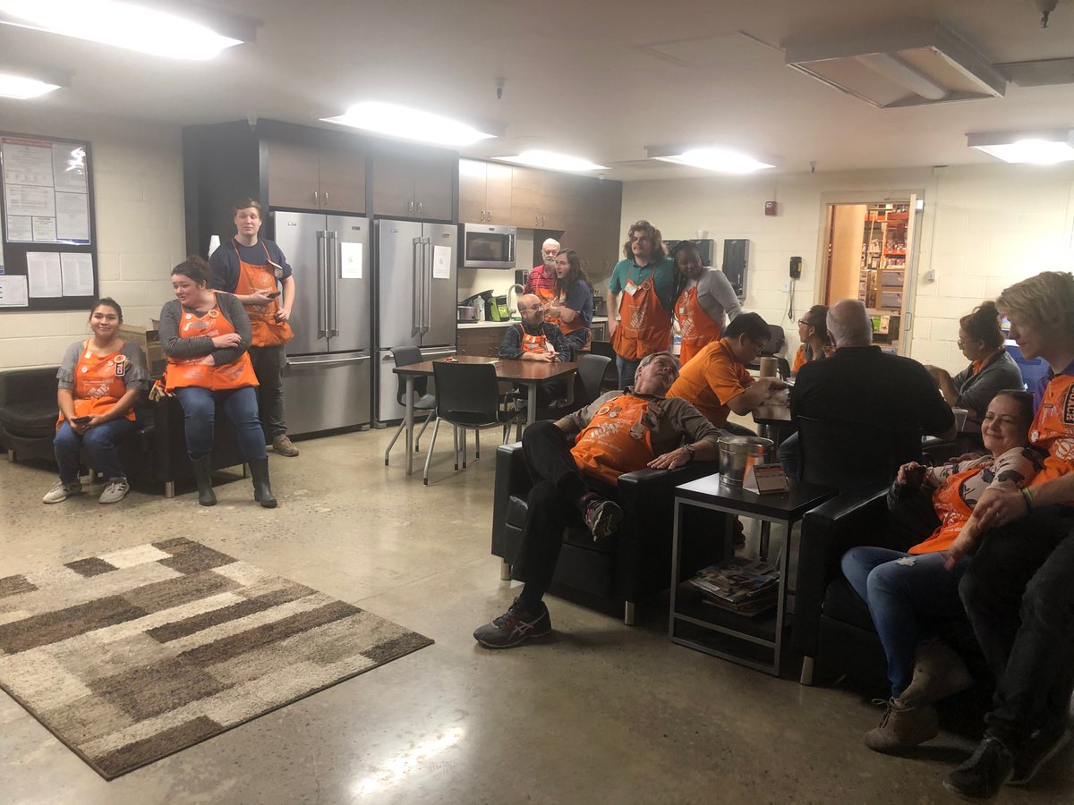 Congratulations to Dominique on her new position at Corporate! You will be greatly missed. @Kendellmann234 @KrystofSamsel <a href="/JCClark_HD/">JC Clark</a> <a href="/Abi_Gonzalez01/">Abby Gonzalez</a>