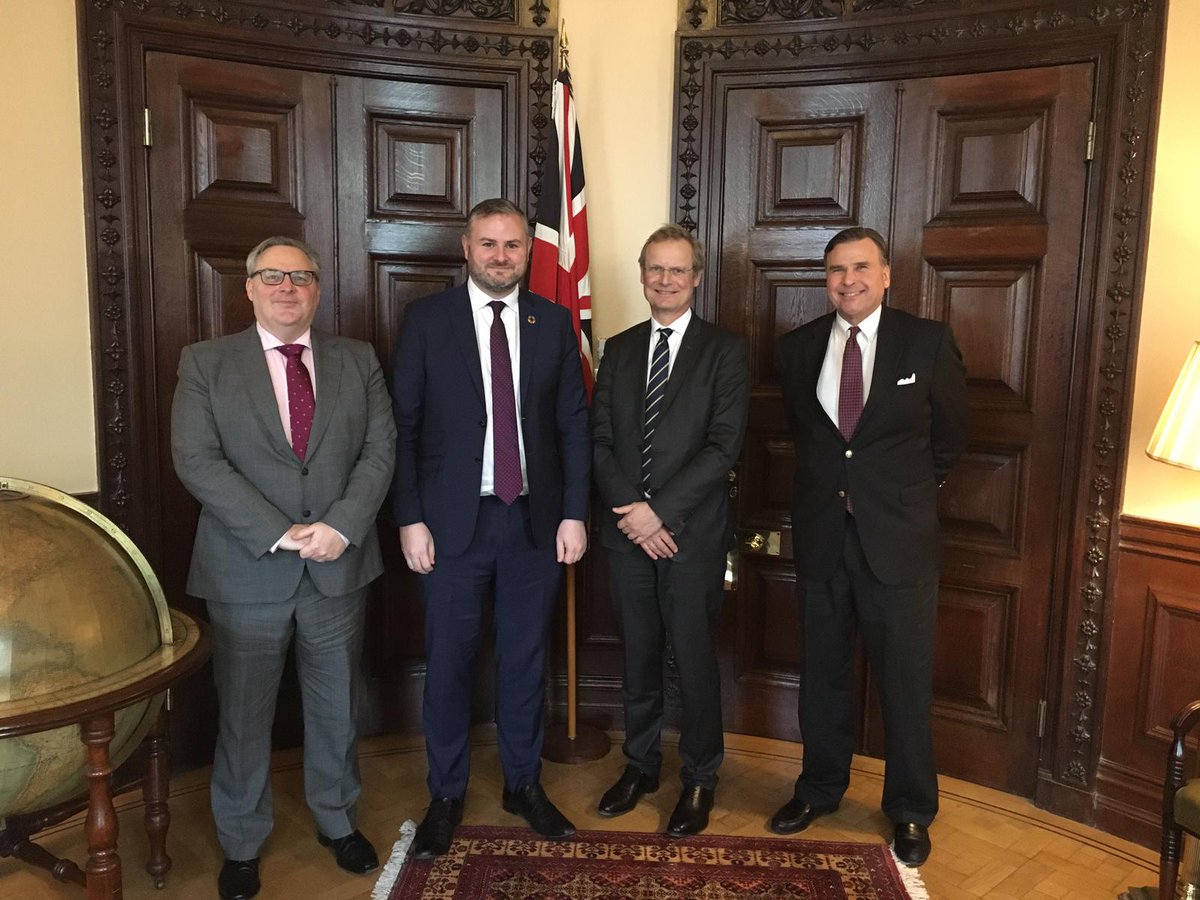 Andrew4Pendle's tweet image. The peace process deadline for the formation of a unity government in #SouthSudan is in 16 days. Progress depends on leaders who must compromise to deliver for their people. I hosted Troika Envoys at this important moment to discuss what comes next #CountdownToPeace