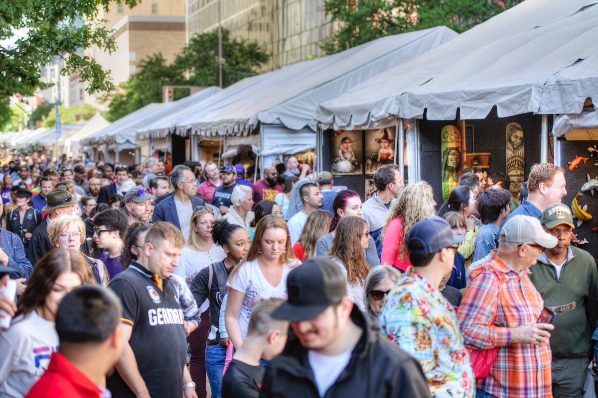 mainstreetarts's tweet photo. We're only 70 days away from the #3 fine arts festival in the U.S. & the largest in Texas returning to @DTFortWorth on April 16-19, 2020! Who's ready? π¨πΆπ΄ #MainSt2020 https://t.co/acLRXOqkmE