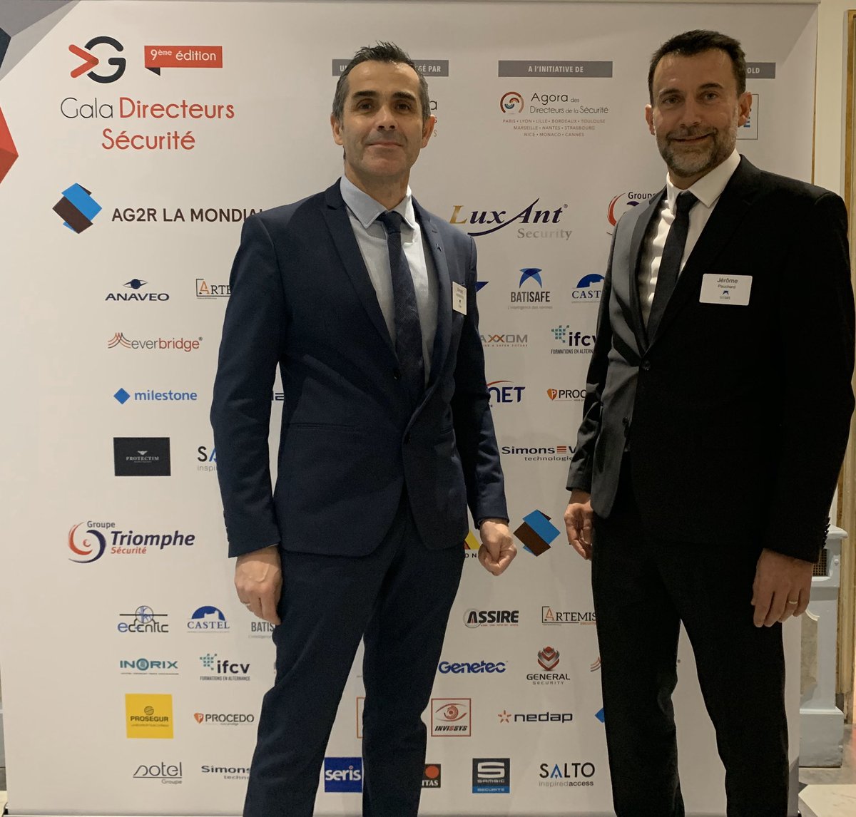 Agora_Managers's tweet photo. Nous sommes heureux de retrouver notre partenaire @BATISAFE au #GalaSECU 2020 ! https://t.co/esKl1Opz7K
