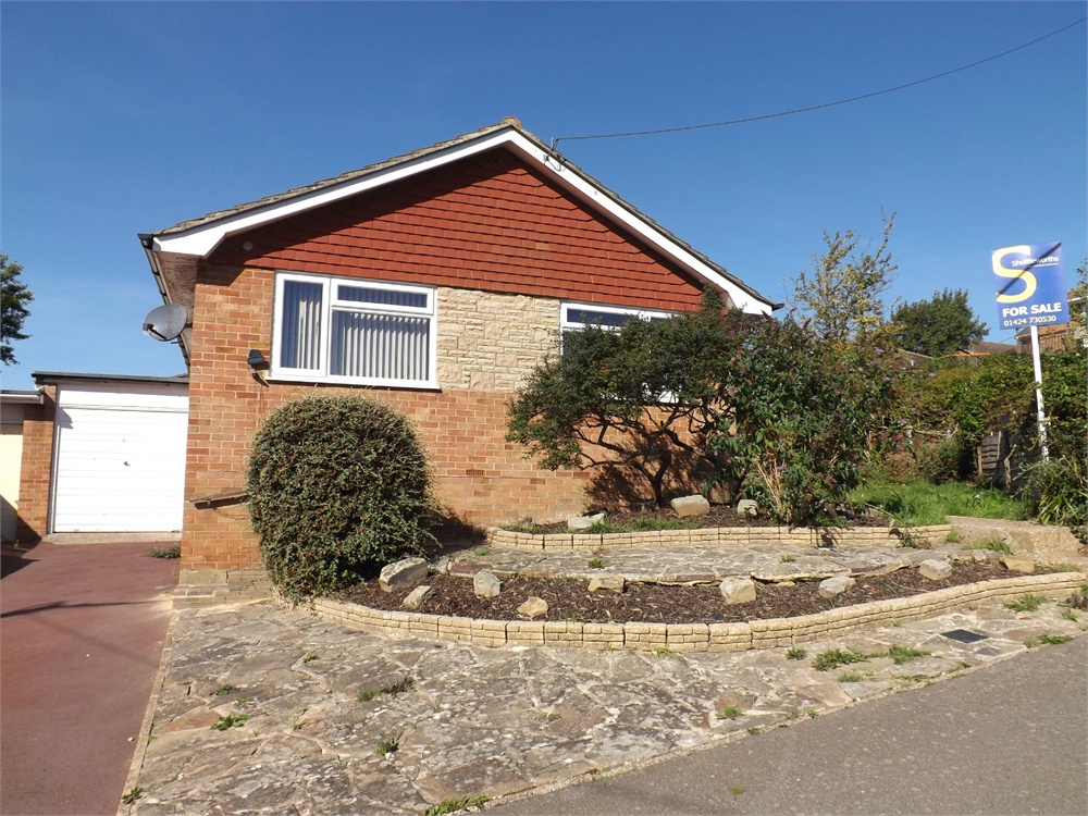 ShuttleworthBex's tweet photo. Detached bungalow in popular location, Good size reception room, Conservatory, Good size kitchen, Two bedrooms, Gardens to the Front, Side &amp; Rear, Garage &amp; off road parking, Close to shops and schools, No upward chain
£265,000
01424 730530 https://t.co/D5w45Msl1N