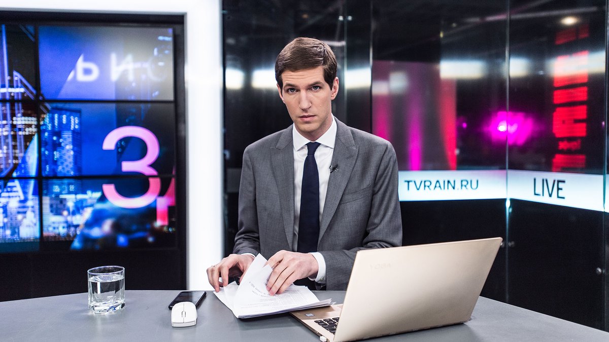 россия 1 2021. тихон дзядко и екатерина котрикадзе. роменский владимир андреевич. лобков. ведущие дождя владимир роменский.