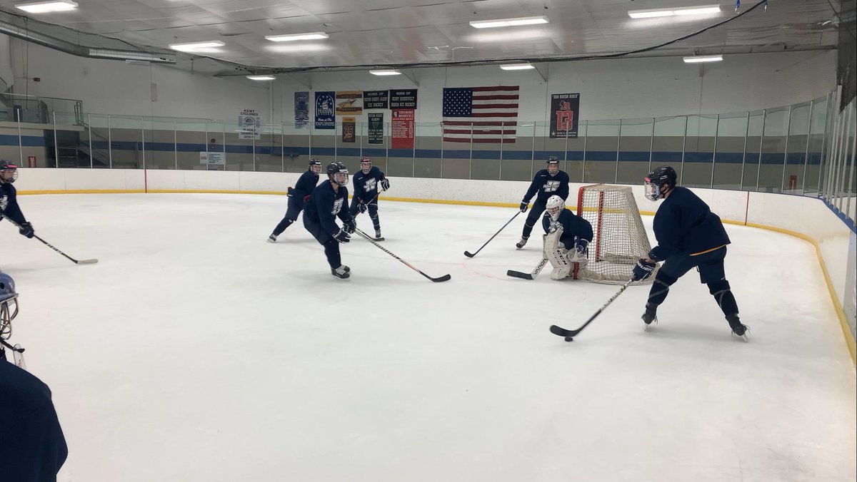 coach_waka's tweet photo. Yesterday, we tried something new that I wanted to share.

We played 3v3 cross ice where everyone wore the same color. The only identifying factor was 1team had pink tape, the other white.

Anticipated outcomes: puck carriers scan the ice more, receivers open up to show tape. 1/4 https://t.co/HIsGOCsCAz
