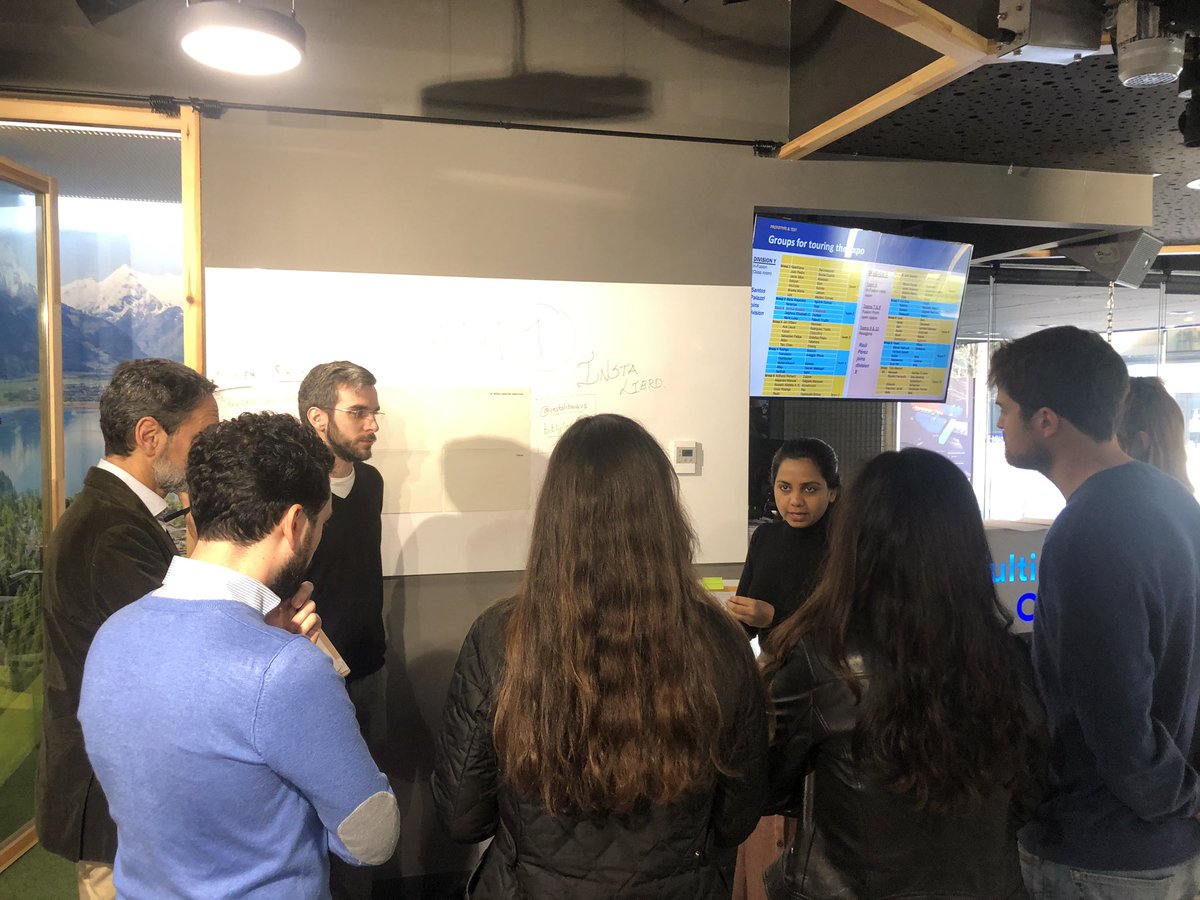 And the winners are...well, for us you are all winners!!! Congrats to the 10 teams from Section A that presented today to <a href="/Grupo_Planeta_/">Grupo Planeta</a> the prototypes of their solutions targeted to millennials. Well done <a href="/ESADE/">Esade</a> MBAs!

#EsadeMBA #Esadefamily #creativity #innovation #fusionpoint