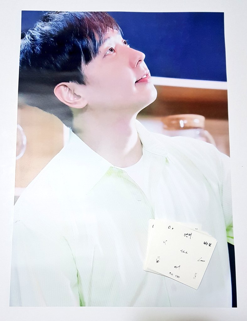 loshcjve's tweet photo. 앤디오빠 생일기념으로 당첨된 포스터와 스티커 잘 받았습니다~ 애기애기한 오빠😍 감사합니다~~ @saveandylee https://t.co/7JsBFzMelA