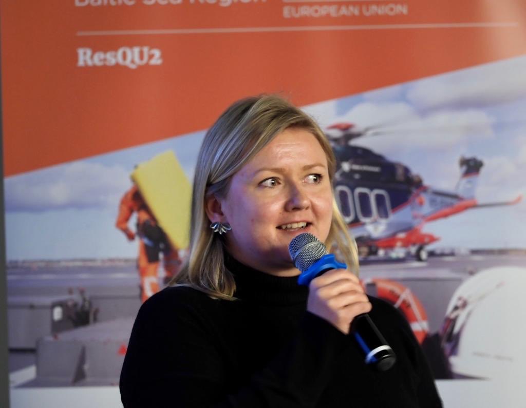 ResQU2Platform's tweet photo. Maria Nykyri, Southwest Finland Emergency Services, told how #crisiscommunication was developed in #hazardproject. It is important to pass correct and same information from all involved authorities. @vspelastus #emergencypreparedness #safety #informingpublic https://t.co/bEYie2AE7n