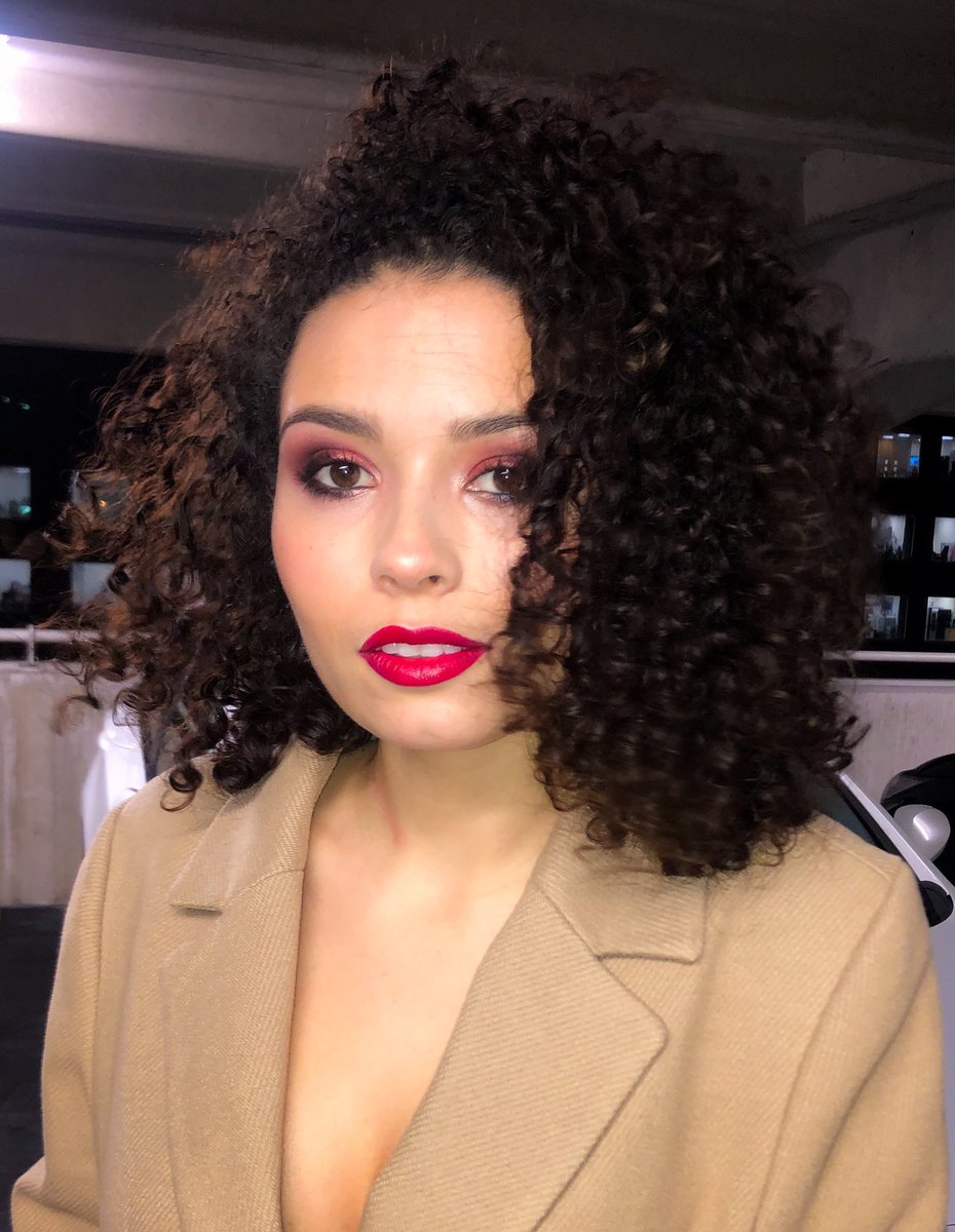 _sarahdaviesmua's tweet photo. [ #bts ] Fashion Shoot
-
Makeup Artist &amp; Hairstylist - Me
Photographer - @terrydonnelly01 
Model - Jade Bulmer
-
#mua #makeupbyme #muah #sony #rotolight https://t.co/f8zmy73C1q