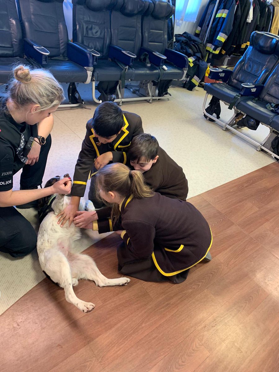fromthepark's tweet image. Year 6 having an amazing time at the airport today. #opportunityweek2020