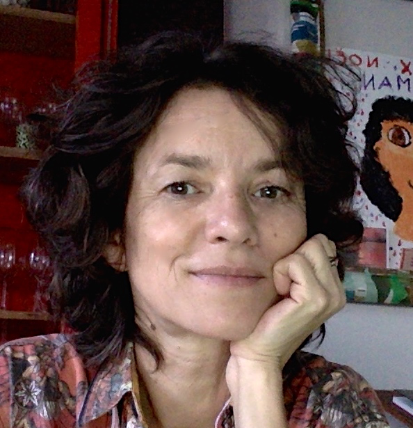 HypnosCoeur's tweet photo. #QuandJeSuisSansTelephoneJe découvre le portrait d'Emmanuelle Sardou, vice-présidente et responsable des supervisions @HypnosCoeur sur mon ordinateur ^^➡️https://t.co/FH3cda4dIm #hypnose #solidarite #association https://t.co/gVO4k6E3am