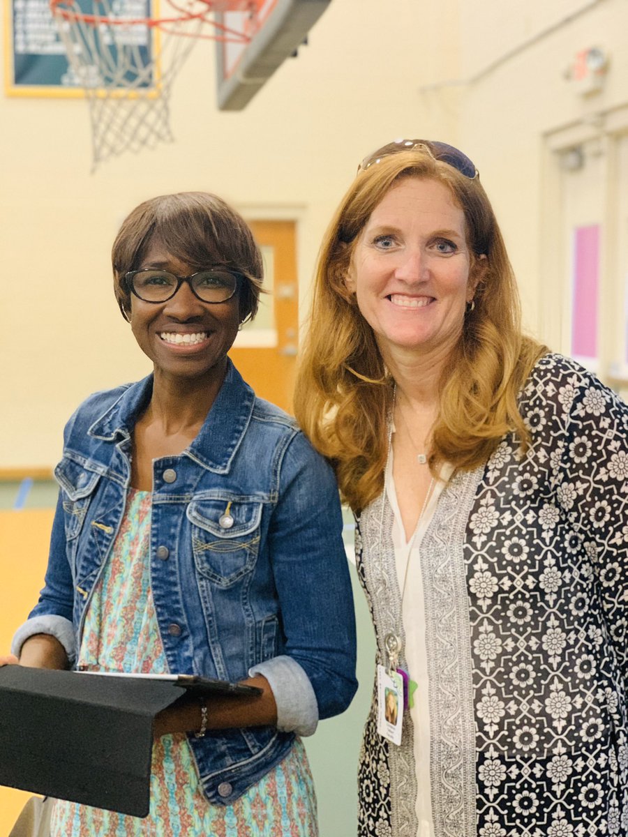 ParkMaitland's tweet image. We warmly welcomed book author @JenCalonita to campus today to empower our 3rd-5th Graders as readers &amp;amp; writers! Students were dazzled by all her books &amp;amp; the magic she shared in the writing process! Catch her also @TrinityPrepFL for the #AuthorFest tomorrow! #LearnPM