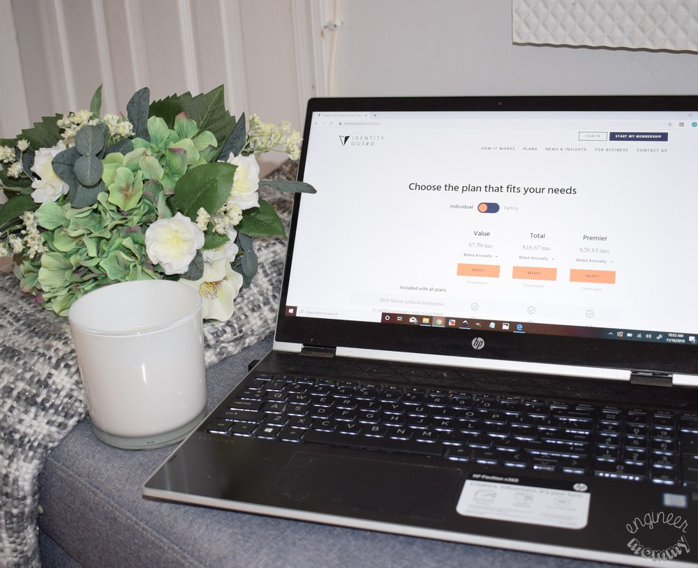EngineerMomBlog's tweet photo. Whether your concern is credit monitoring or dark web scanning, @IdentityG has a plan for you! #ad Learn more about #identityguard today on the blog: https://t.co/ZHy8xEXM1q https://t.co/XkVLyKDNqa