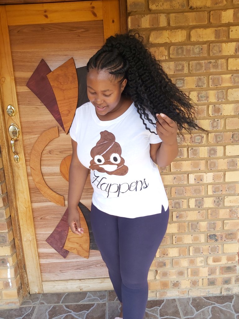 khanyisipholyn's tweet photo. Yazi ngayithela iperfume ππΎββοΈπ€€ yohh nganuka mnandi ππ© ey ngangena etaxin π€¦πΎββοΈ bonke bafake ama headset ππΎββοΈπ© bayoyizwa njan iperfume yam labantu Laba ay π©happens https://t.co/unL577SOk8