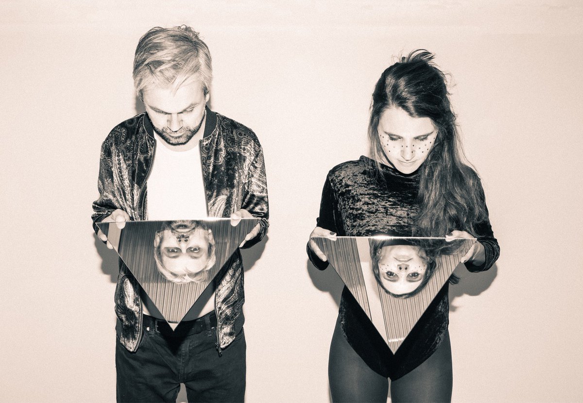 MeltingVinyl's tweet photo. Latest News!  Brighton electro-motorik group ❄️ @frostbanduk ❄️ will be opening for @AnnaHMeredith next Mon 10 Feb @TOMvenue.
With only 4 days to go &amp; tickets almost sold out, you better get  a wiggle on if you want to see this amazing show @residentmusic  https://t.co/fu9hTVE3KS https://t.co/hjyMj9HRQg