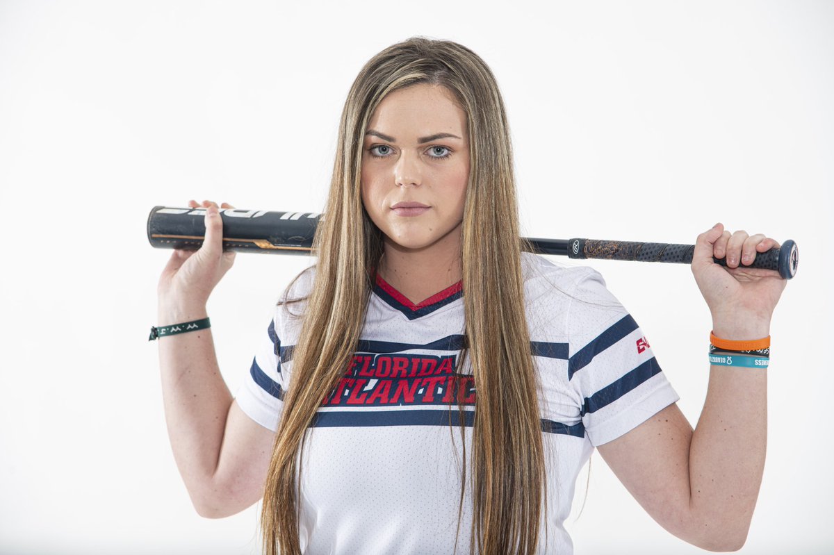FAUSoftball's tweet image. Game face is on 😤

Abigail Morgan more days until first pitch! 🤩

#1MoreDay | #WinningInParadise 🦉🥎