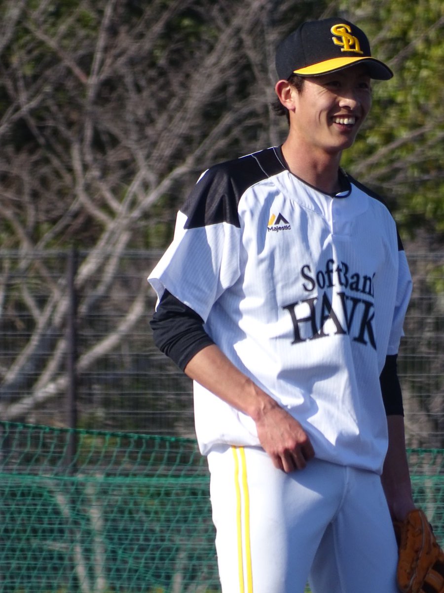 m3991514's tweet photo. 推し！今日も！かわい！
宮崎！さむい！人多い！ https://t.co/NZGXYk5Vif