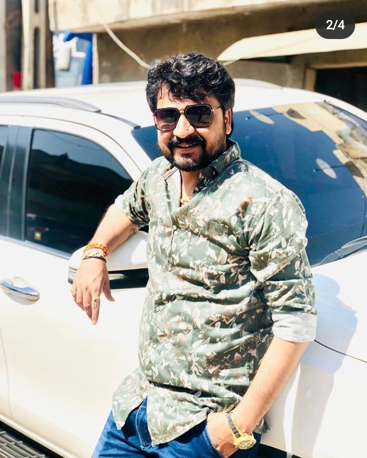 Prakash28765494's tweet image. “दोस्ती कभी ख़ास लोगों से नहीं होती, जिनसे हो जाती है वही लोग ख़ास बन जाते हैं!”

#DineshDesai  #Bhuvaji #VisatMeldi #Adisnanuparu #Gujarat  #JayVisatMeldiMaa #Maldhari #Rabari #Ahir #Charan #Gadhvi #Bharwad