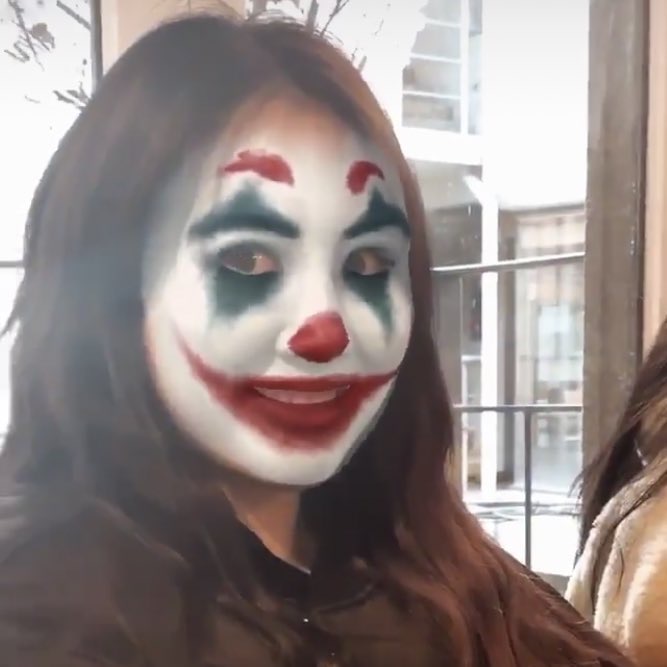 some bitches real ugly and obsessed with jimin,,,,