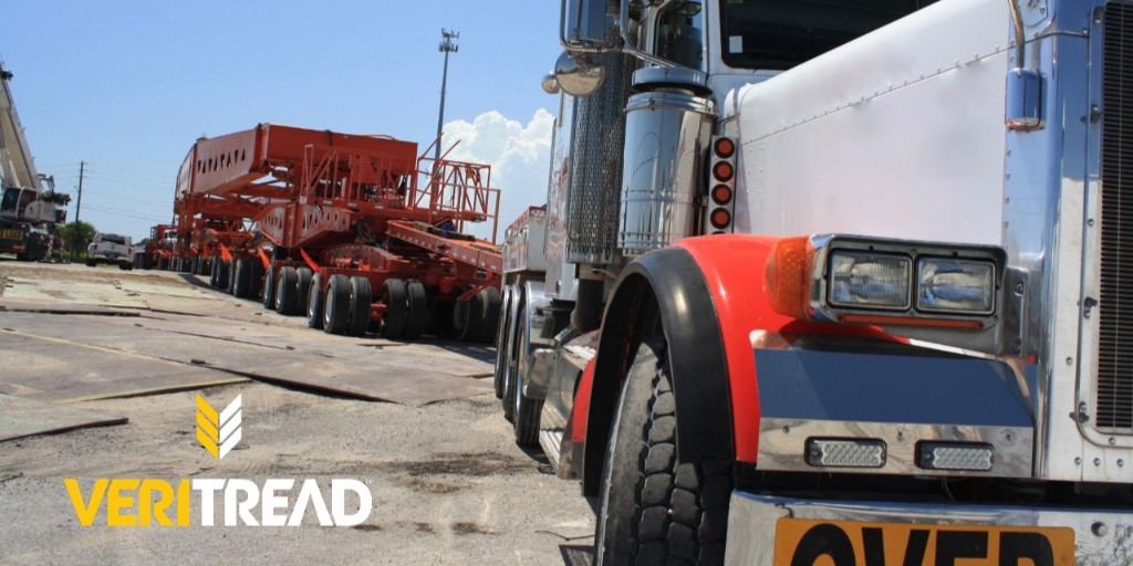 VeriTread's tweet photo. We Make Light Work of Heavy Haul Transport

#heavyhaul #veritread #logistics #trucking #heavyequipment #constructionequipment #oversizeload https://t.co/fuiE8ptpp0